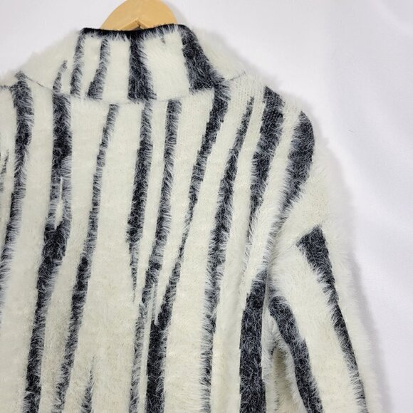 Anthropologie Women's Cindy Eyelash Half Zip Pullover Fuzzy Sweater Size S - Picture 9 of 15